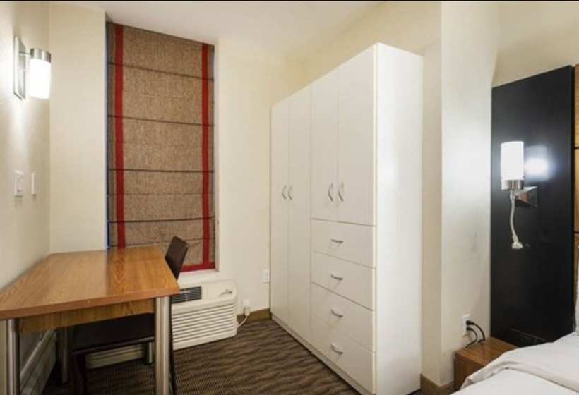 디럭스 룸, Five44