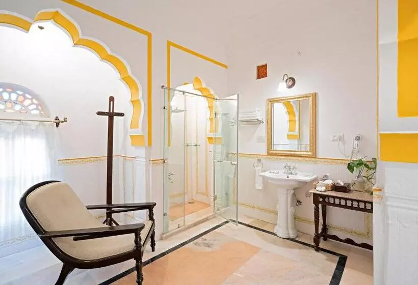 デラックストリプルルーム, Nahargarh Ranthambhore
