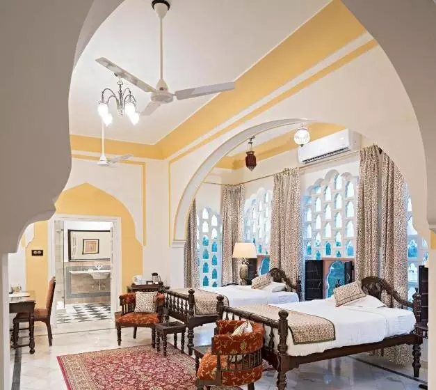 デラックストリプルルーム, Nahargarh Ranthambhore