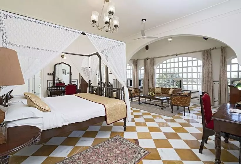デラックストリプルルーム, Nahargarh Ranthambhore
