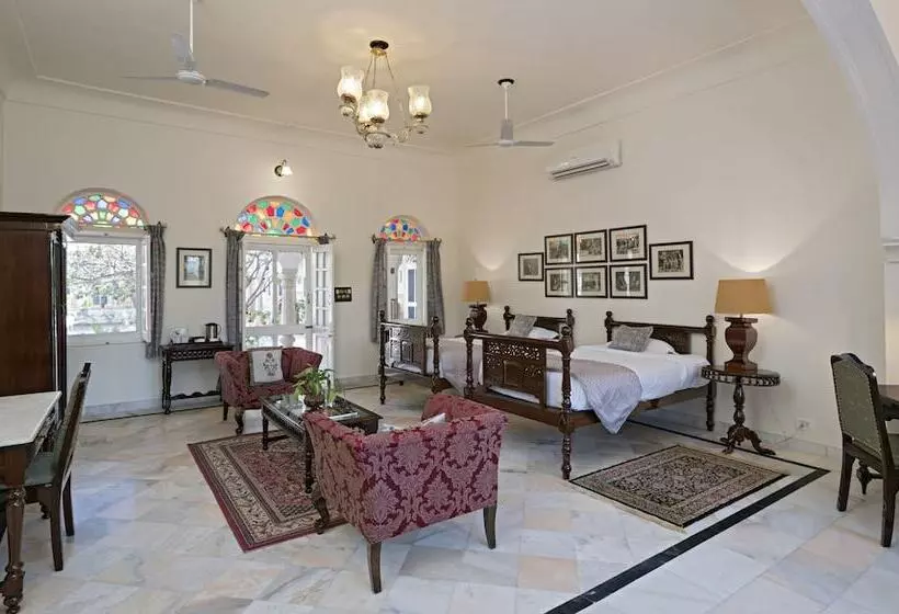 デラックストリプルルーム, Nahargarh Ranthambhore