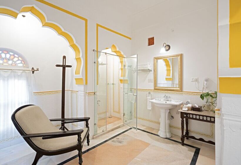 디럭스 트리플 룸, Nahargarh Ranthambhore