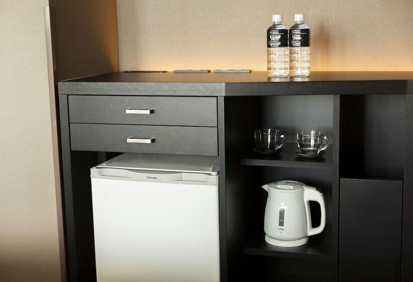 经济房, Remm Shinosaka