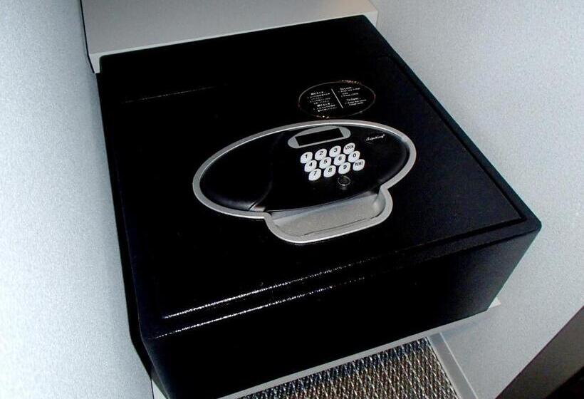 标准间, Remm Shinosaka