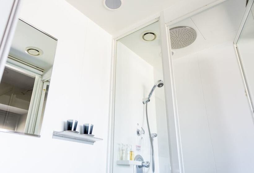 经济房, Remm Shinosaka