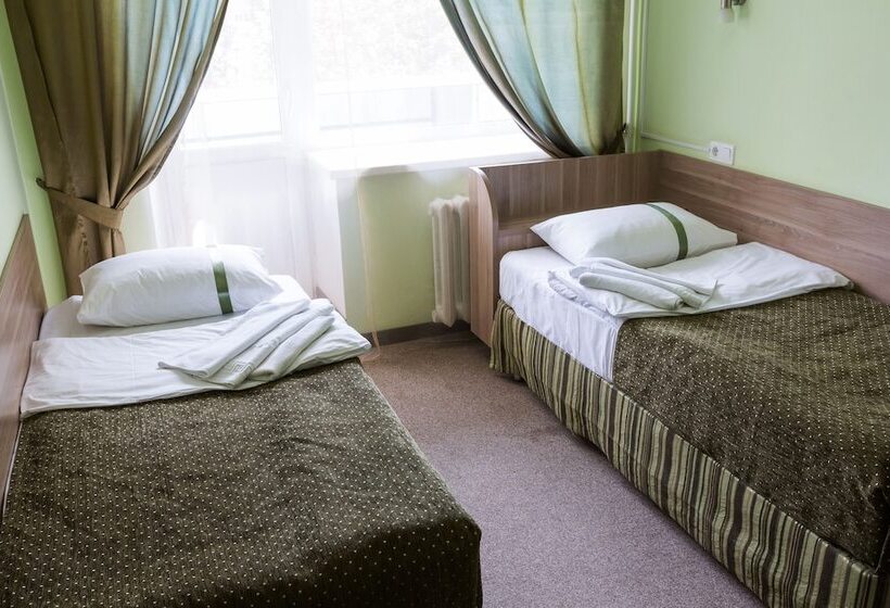 スタンダードルーム, Tan