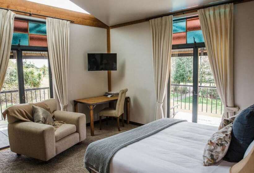 デラックススイート, The Narrows Landing