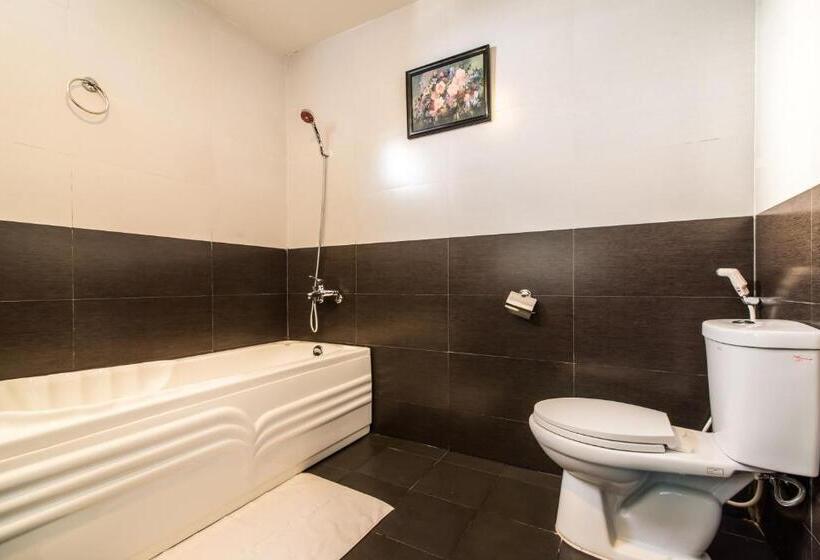 سوییت خانوادگی, The Sunriver Boutique Hotel Hue