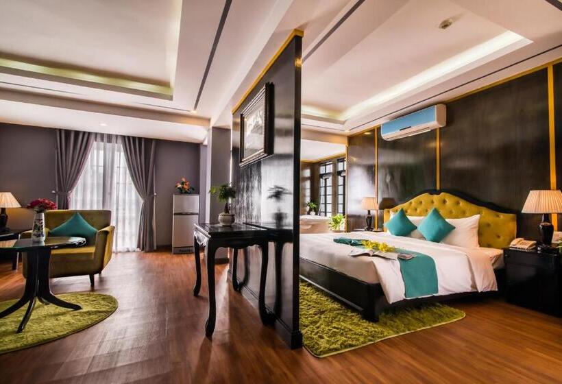 سوئیت با چشم‌انداز رودخانه, The Sunriver Boutique Hotel Hue