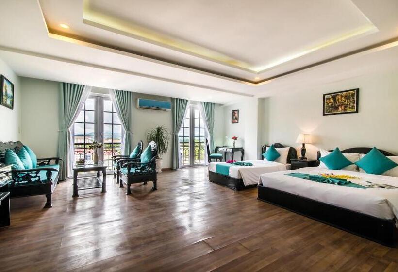 اتاق خانوادگی, The Sunriver Boutique Hotel Hue