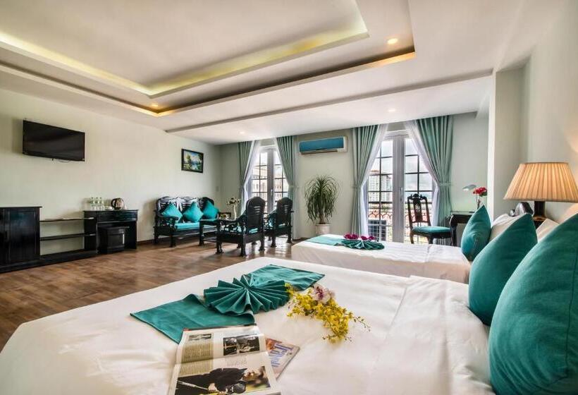 اتاق خانوادگی, The Sunriver Boutique Hotel Hue