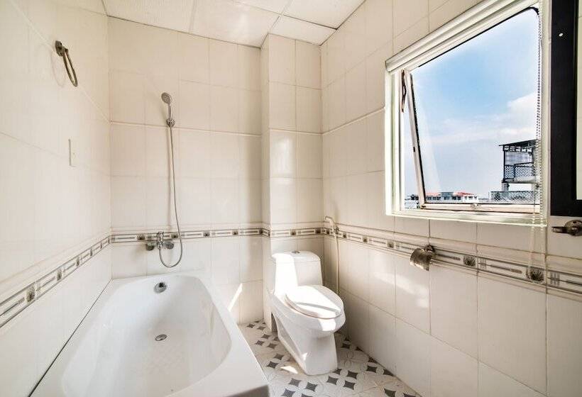 اتاق اجرایی سه نفره, The Sunriver Boutique Hotel Hue