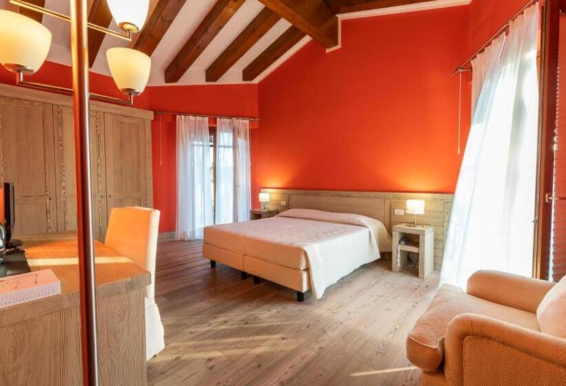 带阳台的豪华间, Accademia Vine Lodge