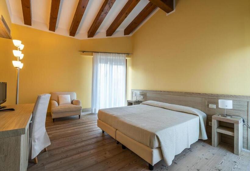 带阳台的豪华间, Accademia Vine Lodge