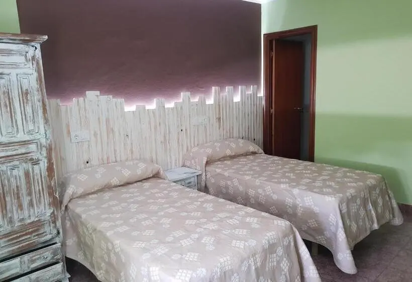 スタンダードルーム, Hostal Pabellón