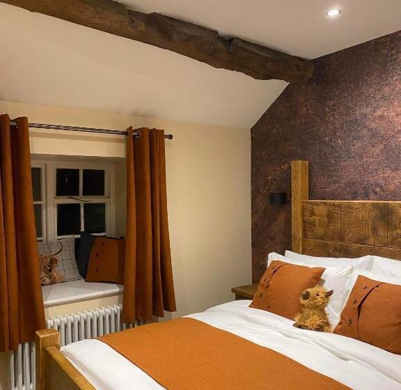 اتاق استاندارد, Bulls Head  Holymoorside