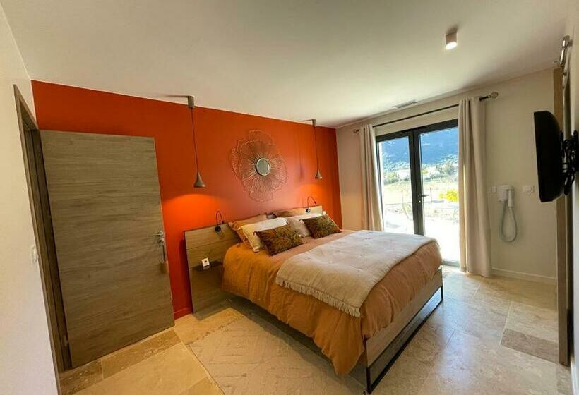 キングサイズベッドのスタンダードルーム, Domaine Mas Terra