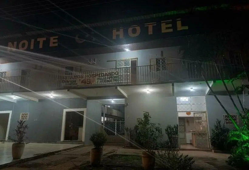 اتاق استاندارد یک نفره, Noite