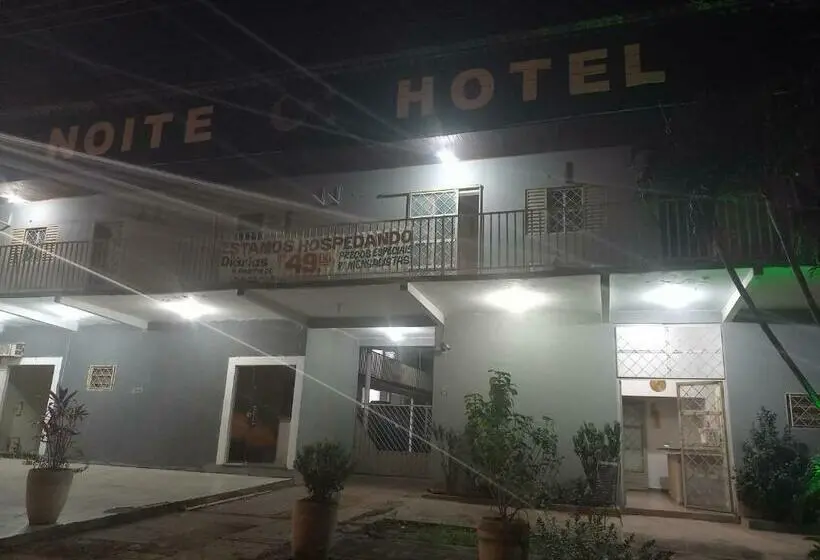 اتاق استاندارد یک نفره, Noite