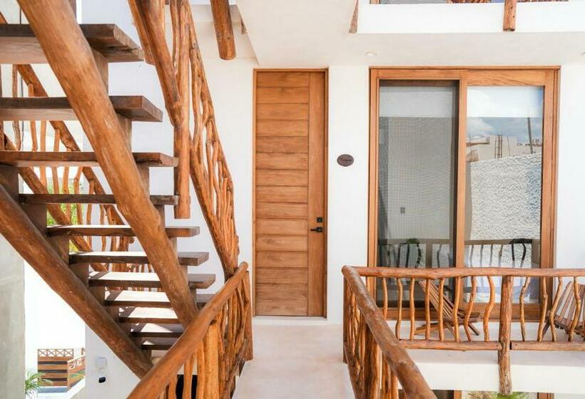 キングサイズベッドのスイートルーム, Tikul Hotel Boutique