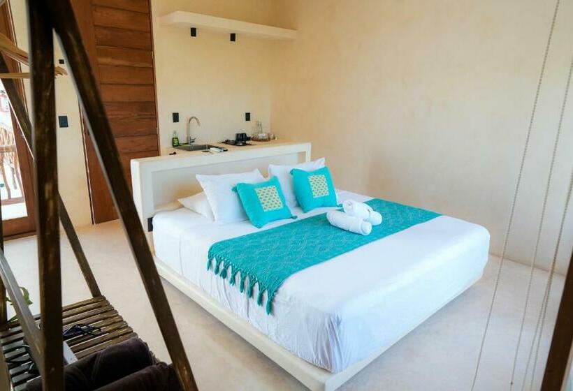 キングサイズベッドのスイートルーム, Tikul Hotel Boutique