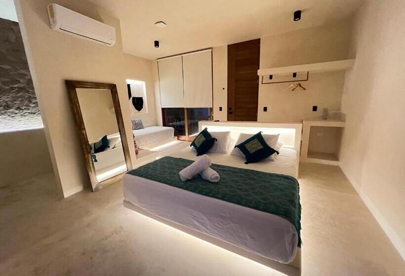 キングサイズベッドのデラックススイート, Tikul Hotel Boutique