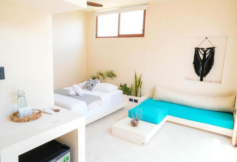 سوییت, Tikul Hotel Boutique