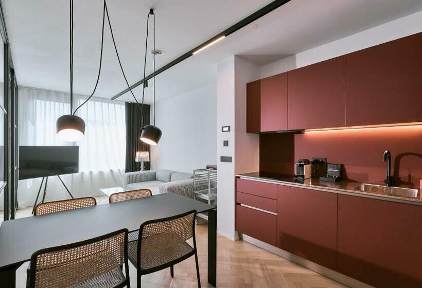 استودیوی استاندارد, Neu Residences Smart Stay