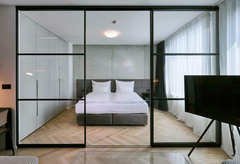 استودیوی استاندارد, Neu Residences Smart Stay