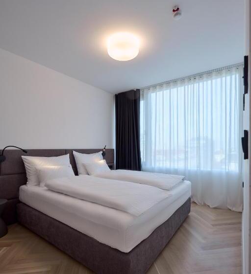 آپارتمان 3 خوابه, Neu Residences Smart Stay