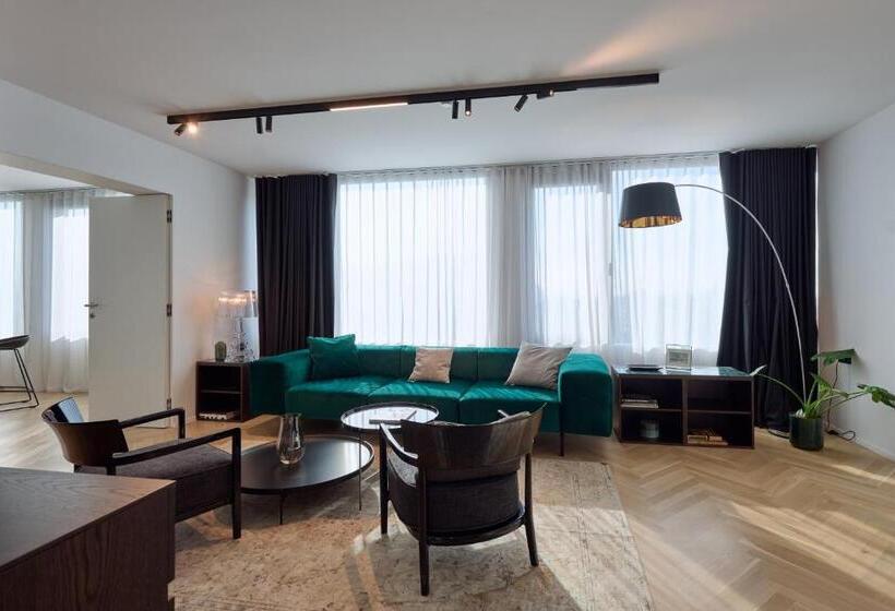آپارتمان 3 خوابه, Neu Residences Smart Stay