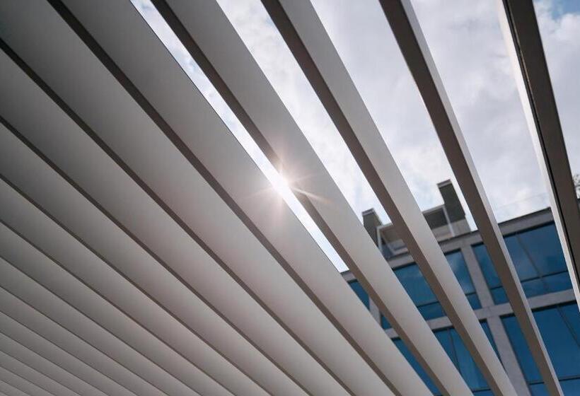 1 Bedroom Penthouse Apartment, Neu Residences Smart Stay