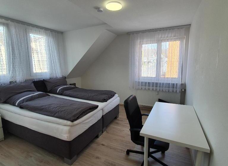 Family Suite, Pension Bad Soden / Apartment And Rooms
