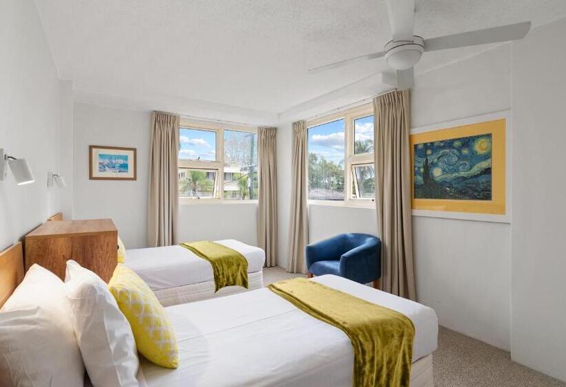 Апартаменты Deluxe 2 Спальни, 84 The Spit Holiday Apartments