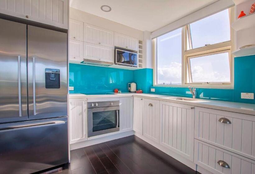 Апартаменты Executive 1 Спальня, 84 The Spit Holiday Apartments