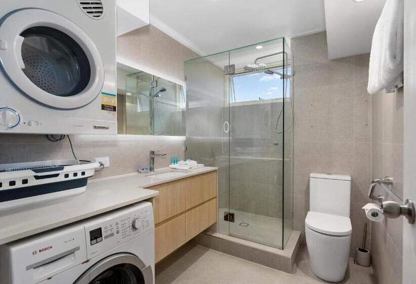 شقة سوبيريور غرفة نوم واحدة مطلّة علي البحر, 84 The Spit Holiday Apartments