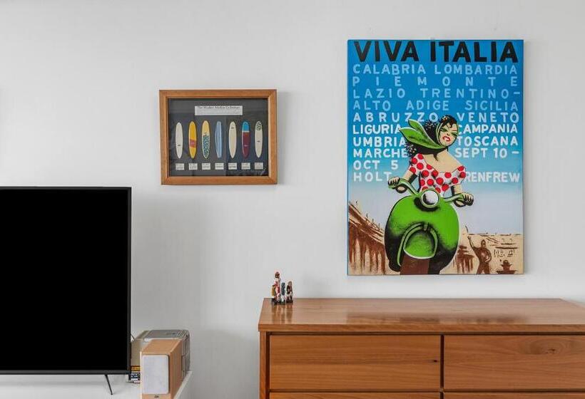 شقة سوبيريور من غرفتي نوم مع إطلالات, 84 The Spit Holiday Apartments