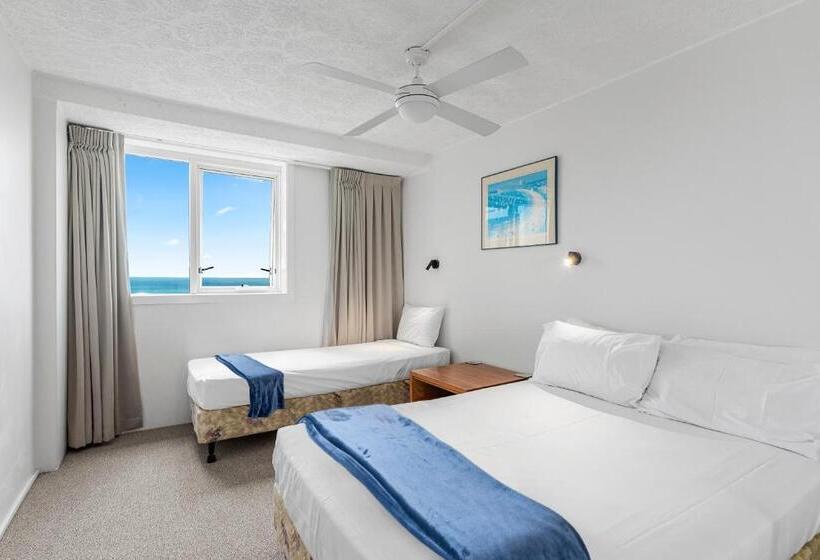 Superior 2-bedroom flat with a view, 84 The Spit Holiday Apartments