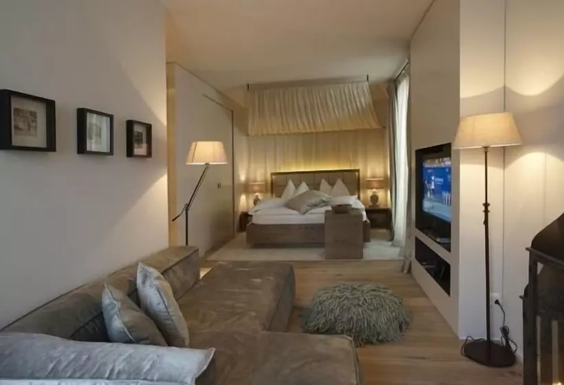 Premium Suite, Bad Bubendorf