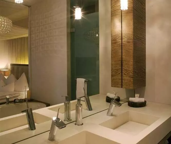Premium Suite, Bad Bubendorf