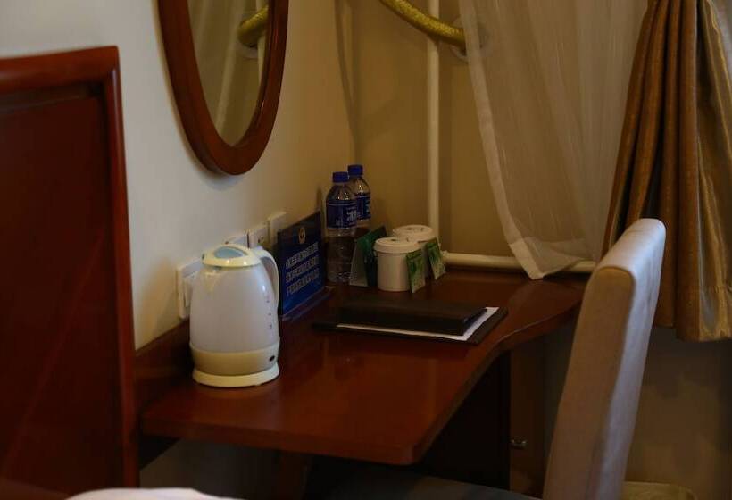 Апартаменты 1 Спальня, Greentree Inn Beijing Guangmingqiao Express Apartment