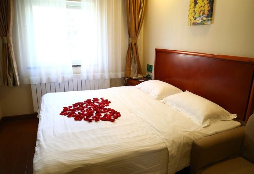 Номер Deluxe, Greentree Inn Beijing Guangmingqiao Express Apartment