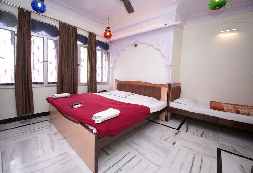 Трехместный Номер Superior, Kalyan