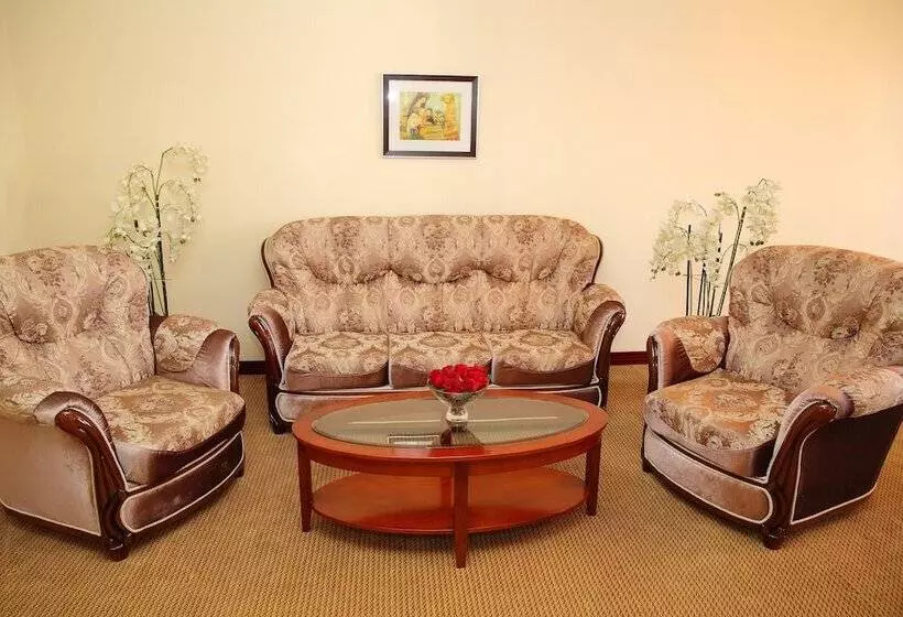سوییت, Park Hotel Bishkek