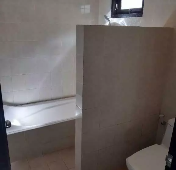 اتاق لوکس, Puri Hasu Bali