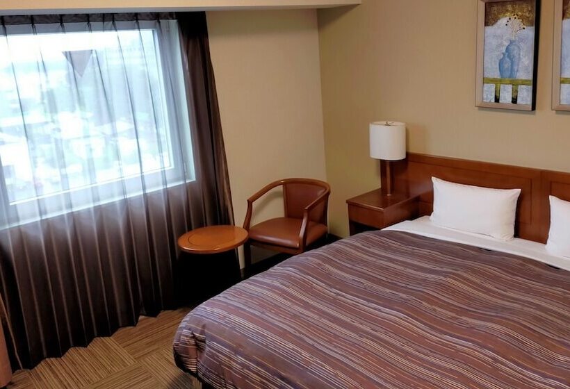 Quarto Estandar, Route Inn Mitokenchomae