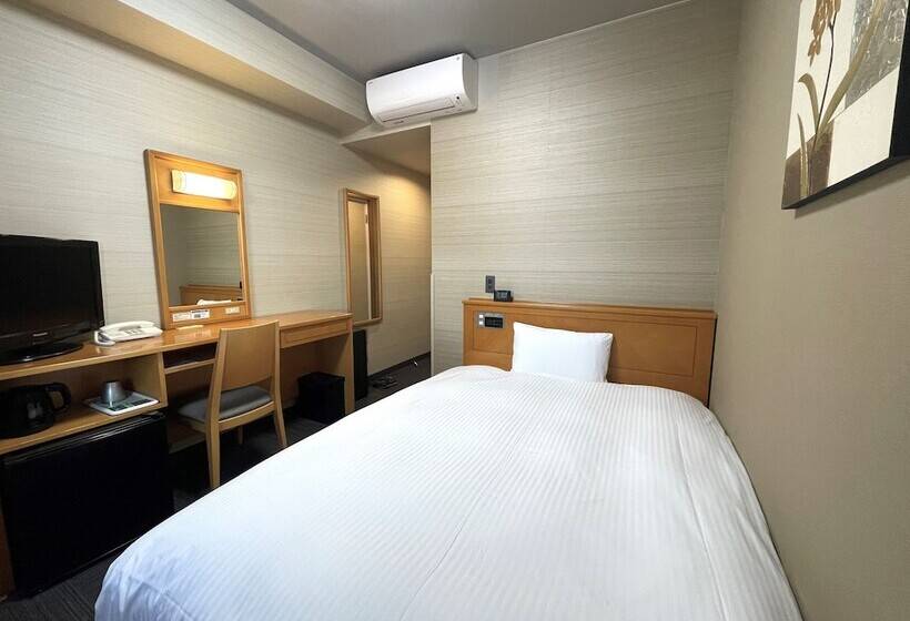 غرفة قياسية فردية, Route Inn Tendo