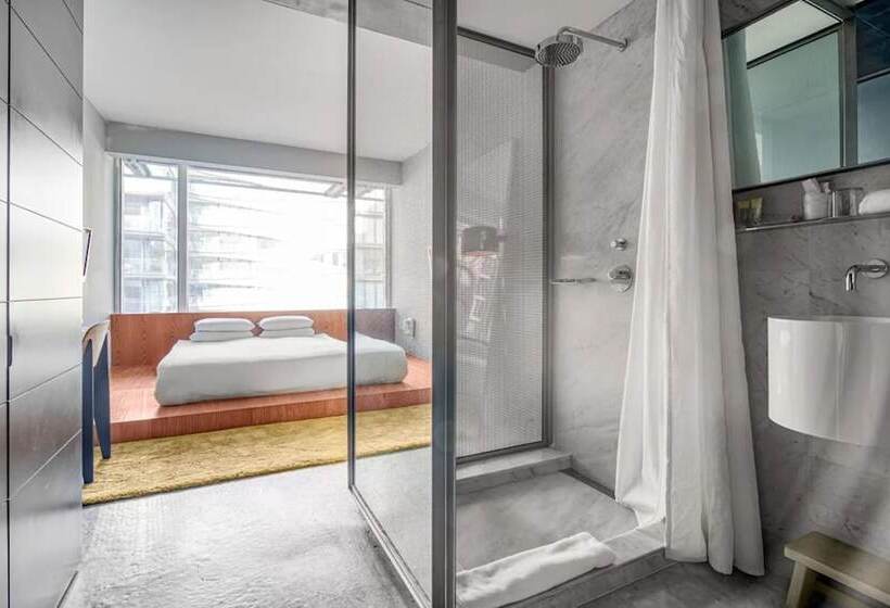 غرفة قياسية, Alameda Highline