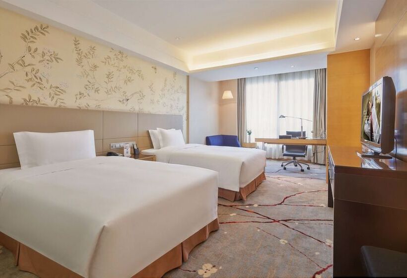 エクゼクティブルーム, Grandskylight