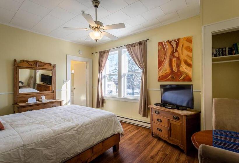 בית, חדר שינה 1, Lakelawn B&b Motel